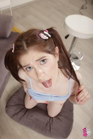 Original 853 px/ 1280 px