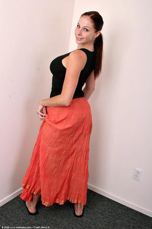 Original 682 px/ 1024 px