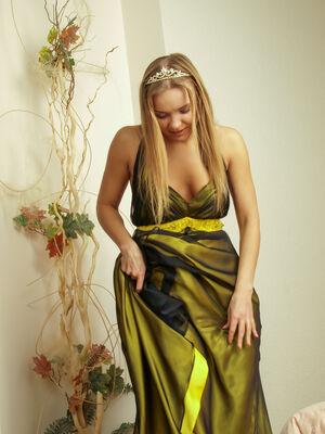 Original 2736 px/ 3648 px