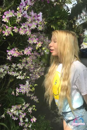 Original 2000 px/ 3000 px