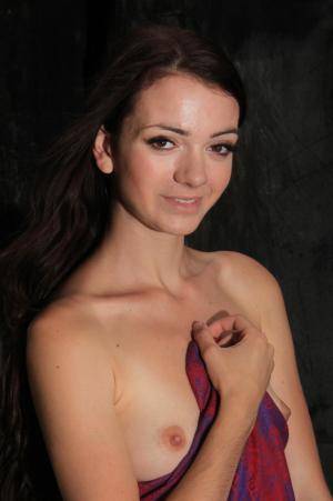 #Domai - Victoria F Victoria F 4