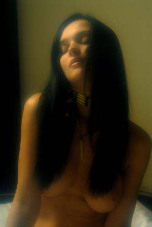 Original 857 px/ 1280 px