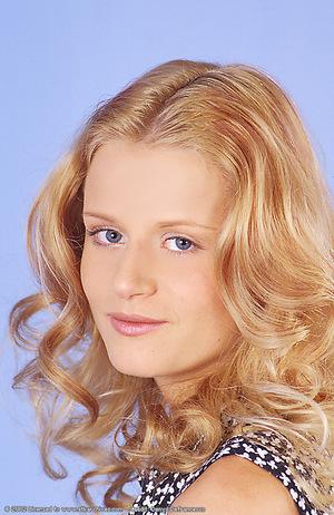 #ATKArchives Zsofia (zso002) Set 013618