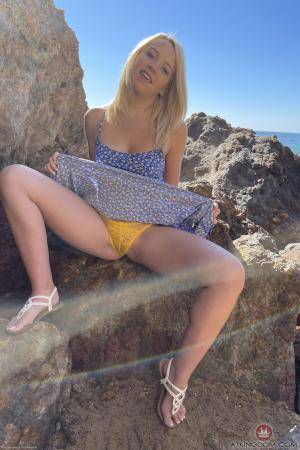 Original 2000 px/ 3000 px