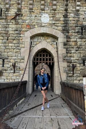 Original 2000 px/ 3000 px