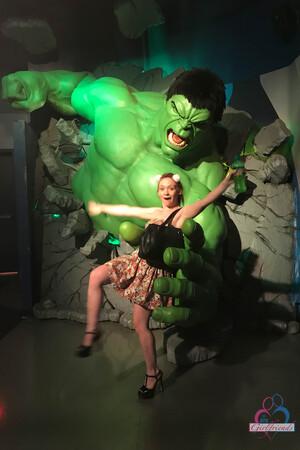 Original 2000 px/ 3000 px