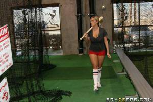 Original 900 px/ 600 px