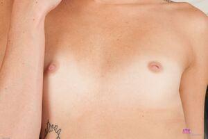 Original 3000 px/ 1996 px