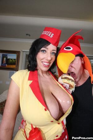 Original 2000 px/ 3000 px