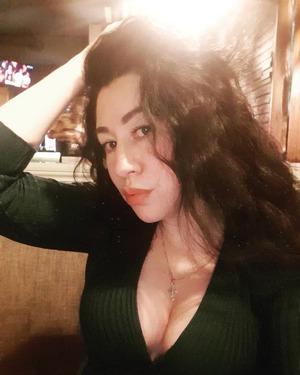 Original 890 px/ 1113 px