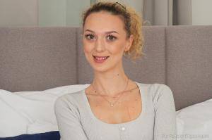 Original 1600 px/ 1066 px