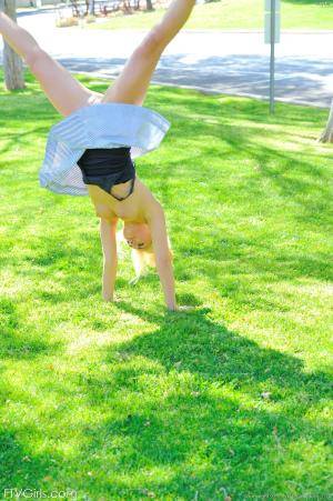 Original 1064 px/ 1600 px