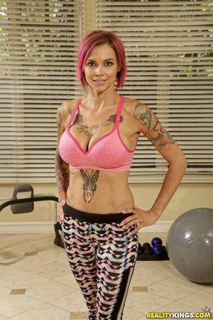Anna Bell Peaks - Best Home Workout [RKPrime.com / RealityKings.com] (31.10.2017)