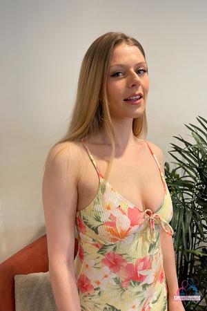 Original 2000 px/ 3000 px