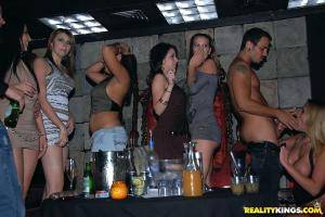 Original 900 px/ 602 px