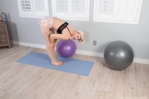 Original 3000 px/ 2000 px