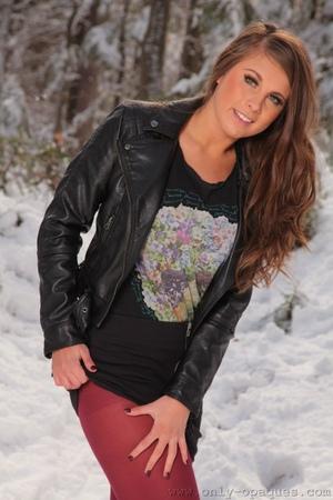 Original 682 px/ 1024 px