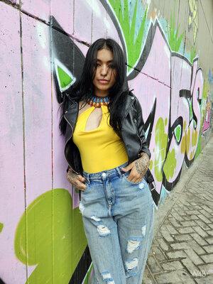 Original 3000 px/ 4000 px