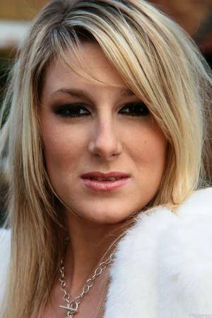 Original 2000 px/ 3000 px