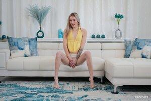 Original 2048 px/ 1365 px