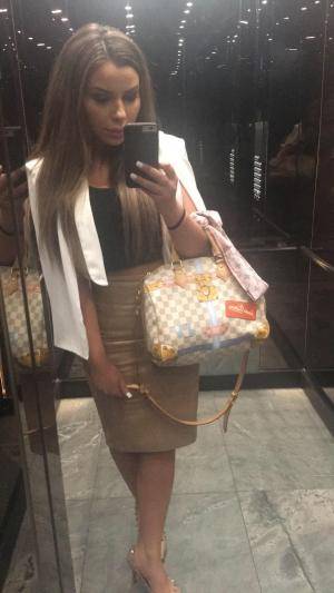 Original 1080 px/ 1921 px