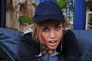 Original 3000 px/ 1996 px