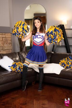 Original 1280 px/ 1920 px