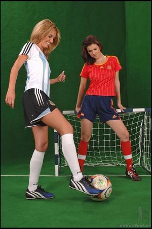 Original 1074 px/ 1617 px