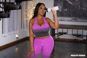 Original 2999 px/ 2000 px