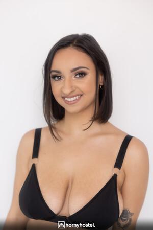 Original 2561 px/ 3840 px