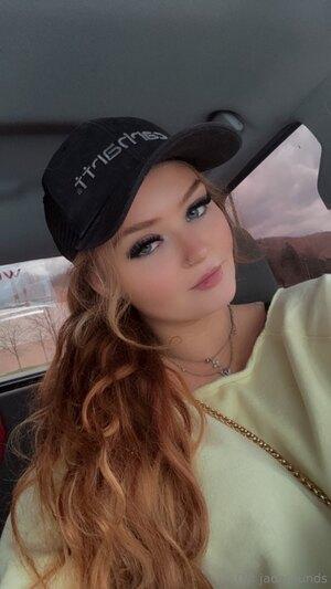 Original 1242 px/ 2208 px