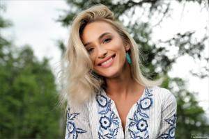 Original 1199 px/ 800 px