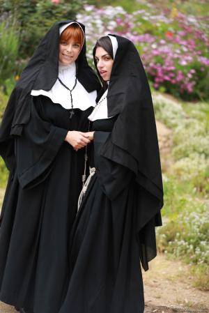 Original 854 px/ 1280 px