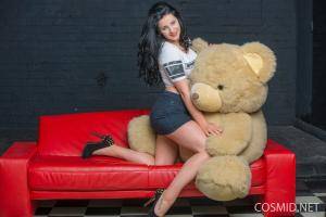 Original 1600 px/ 1068 px