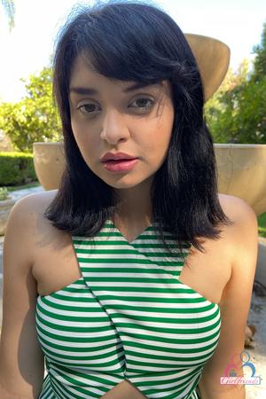 Original 2000 px/ 3000 px