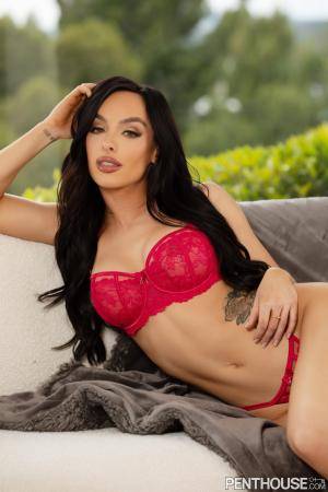 Original 1066 px/ 1600 px