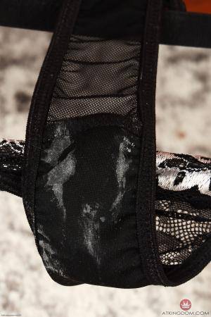 Original 2000 px/ 3000 px