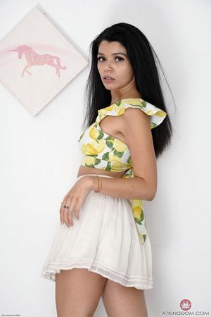 Original 2001 px/ 3000 px