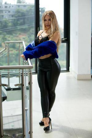 Original 4480 px/ 6720 px