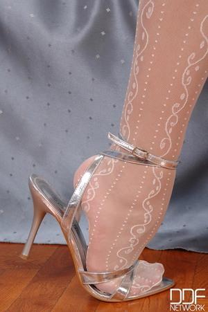 Original 1329 px/ 2000 px