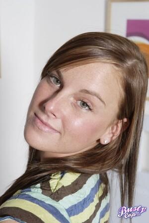 Original 733 px/ 1100 px