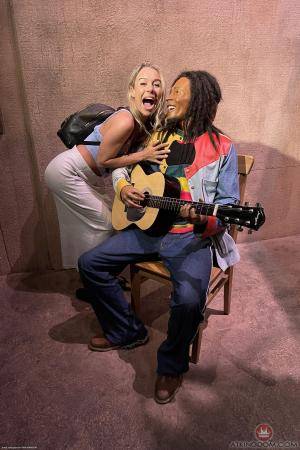 Original 2000 px/ 3000 px