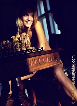 Original 878 px/ 1200 px