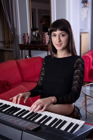 Original 5792 px/ 8688 px