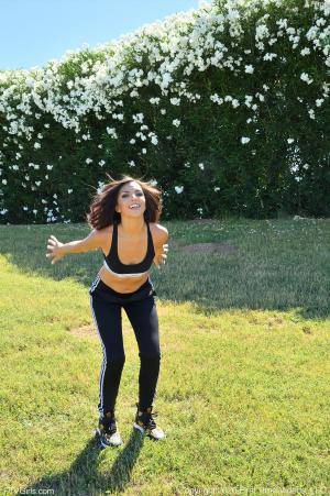 Original 1064 px/ 1600 px