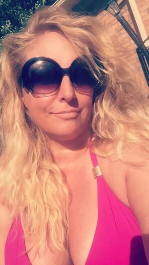 Original 750 px/ 1334 px