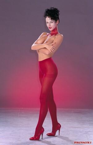 #Private Alice, Michelle Wild and Myli Gets Screwed during a Birthday Bash Orgy X73