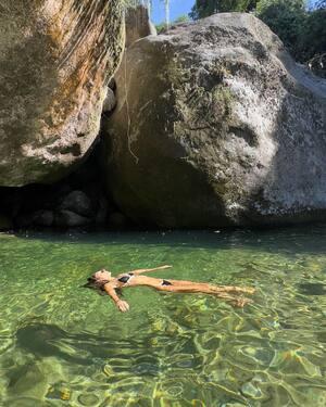 Original 1440 px/ 1800 px