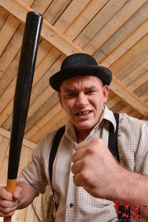 Original 1335 px/ 2000 px