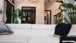 Original 1920 px/ 1080 px